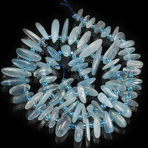 Margele aquamarine chips 10-30x5-7mm (sirag)