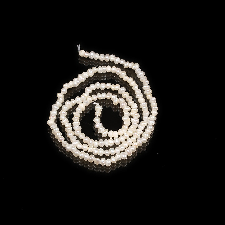 Margele perle de cultura albe aprox. 2-2,5x2-3,5mm (sirag)