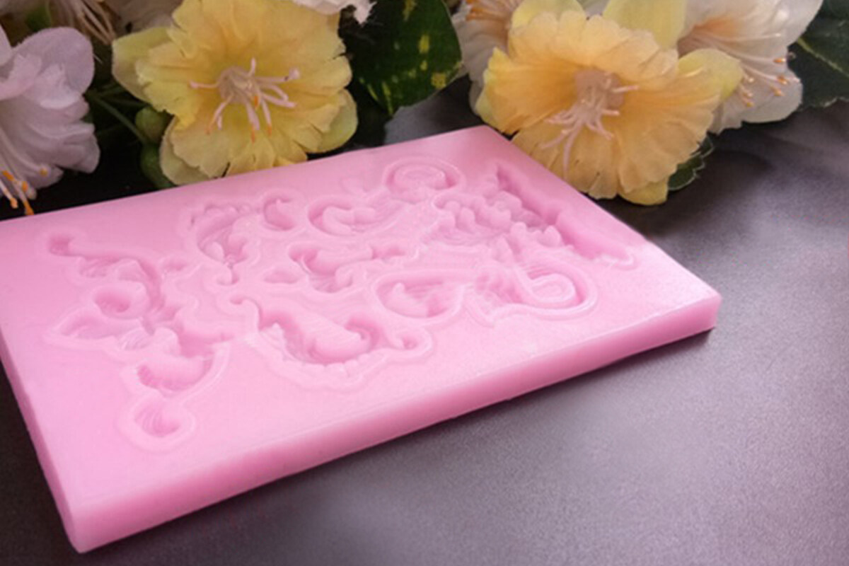 Matrita din silicon alimentar decoratiuni pentru fondant sau rasina 97x60x7mm