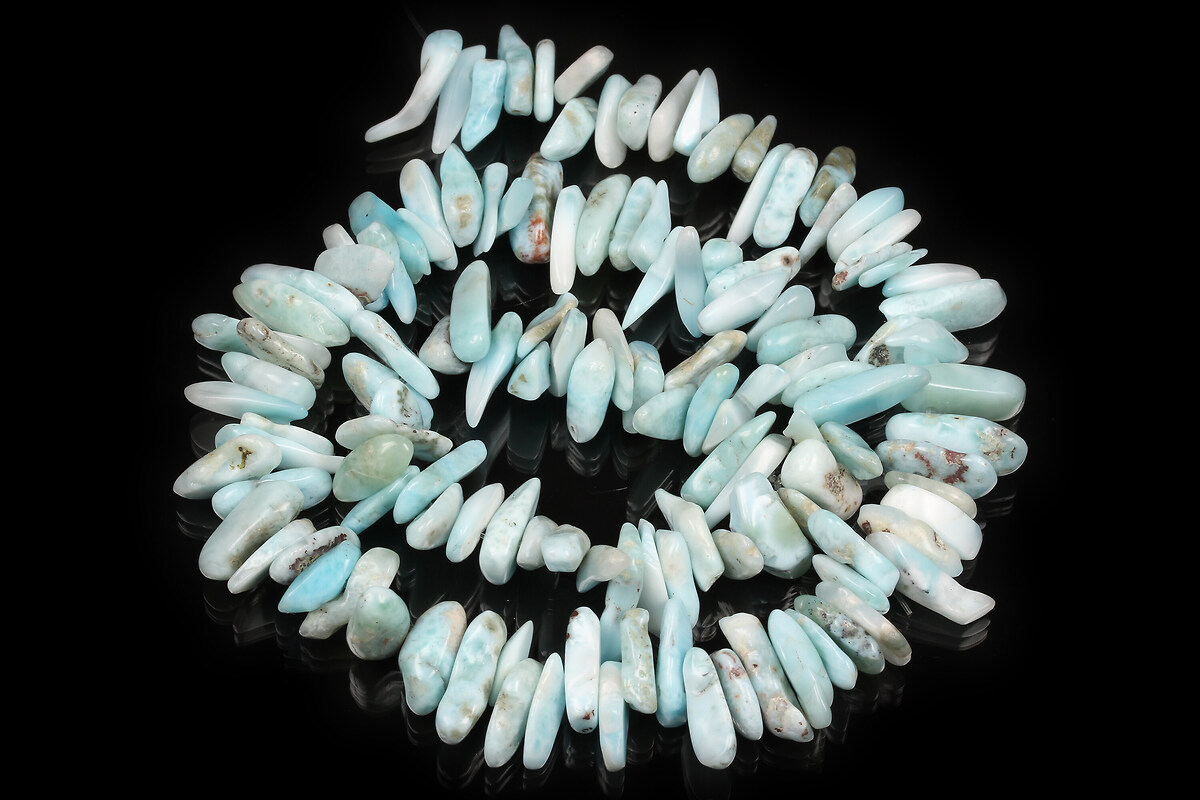 Margele amazonite fulgi 2-5x9-15mm (sirag)