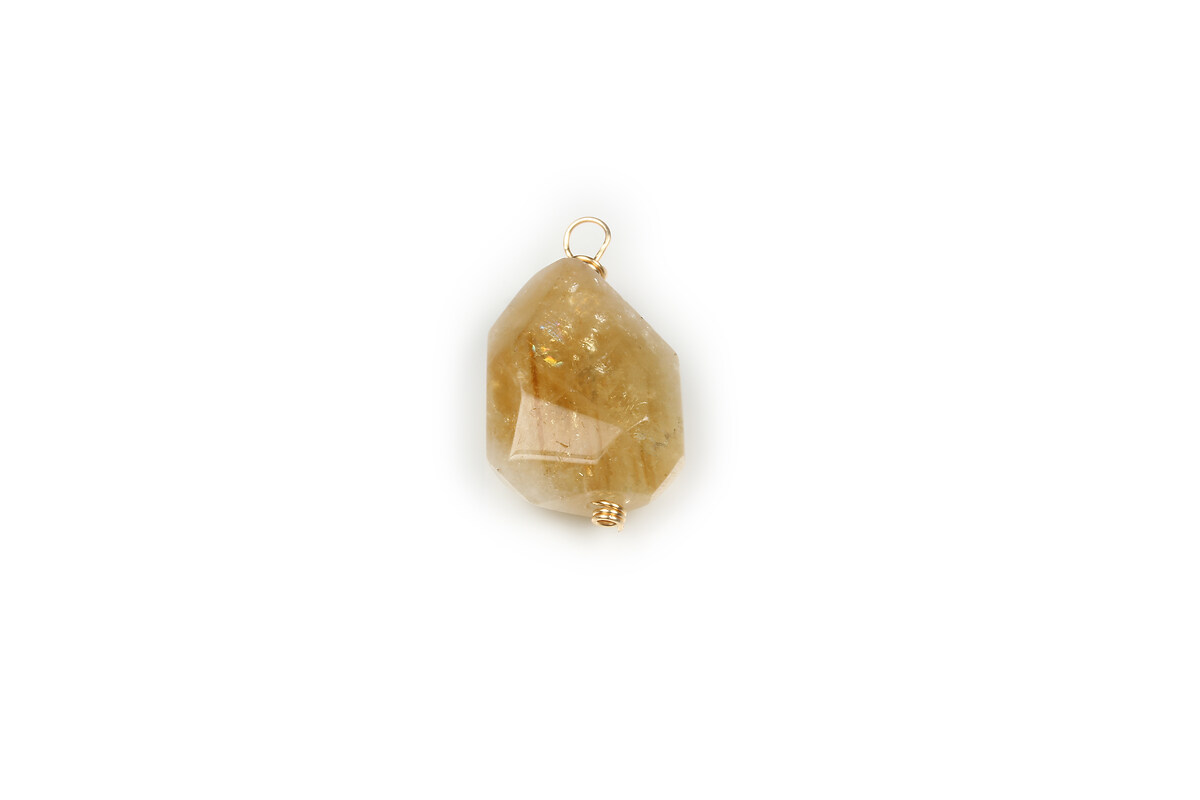 Pandantiv citrine nugget fatetat cu agatatoare aurie 26x15mm