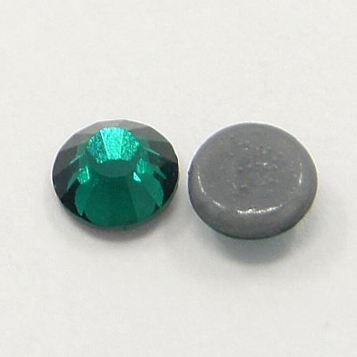 Strasuri cristal HOTFIX, marime SS16 (3,8-4mm), aprox. 1440 buc. - Emerald