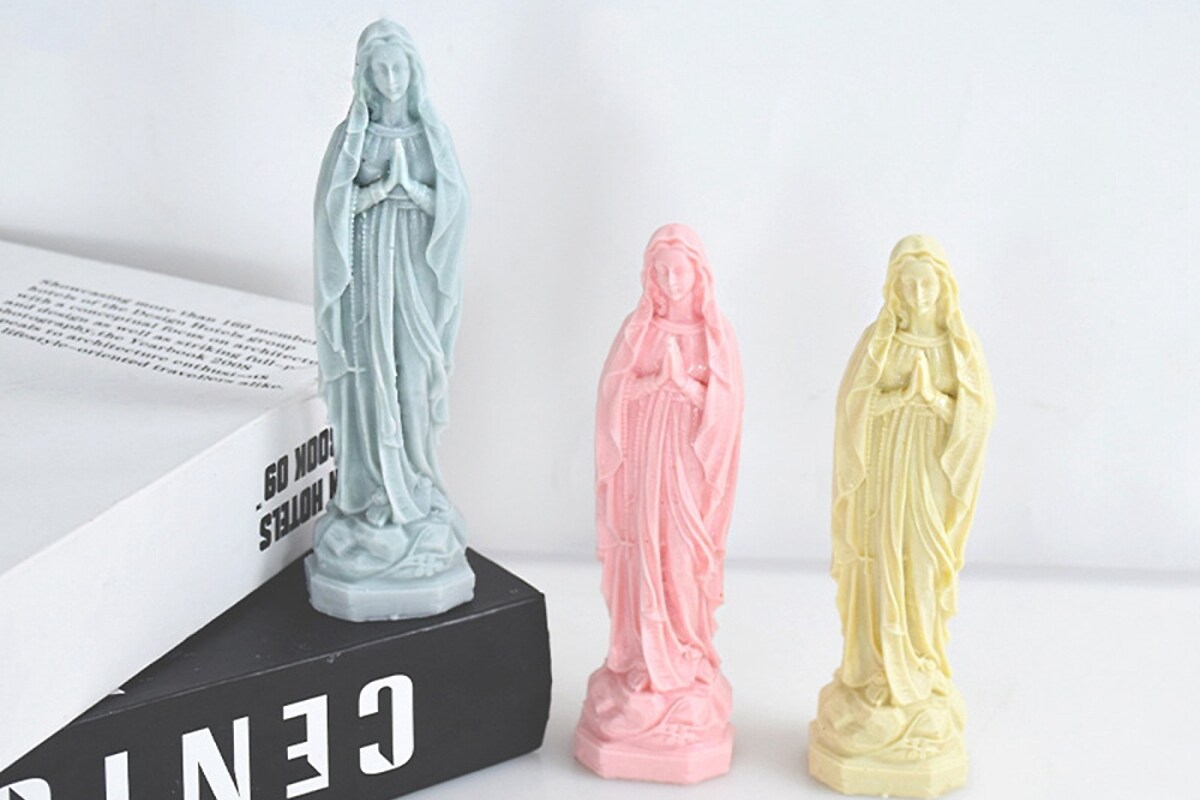 Matrita din silicon pentru ceara - matrita lumanare Fecioara Maria 14x4,6cm