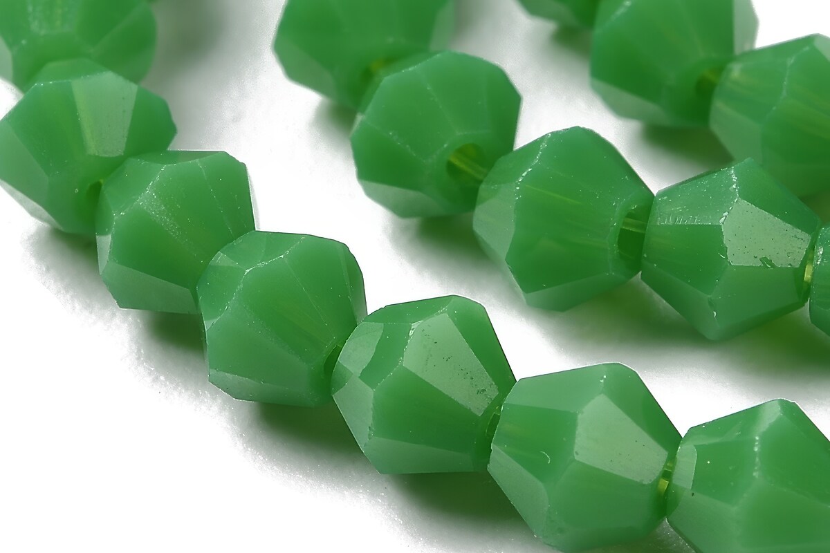 Margele cristal biconic 4x4mm (sirag) - verde opac