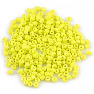 Margele de nisip opace 2mm (50g) - cod 266 - verde galbui