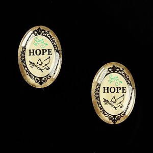 Cabochon sticla 18x13mm "All you need is HOPE" cod 451