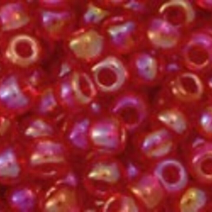 Margele Toho rotunde 8/0 - Trans-Rainbow Lt Siam Ruby