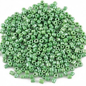 Margele de nisip 2mm lucioase (50g) - cod 353 - verde