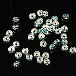 Distantiere argintii cu rhinestones bleu 4mm (rondele 2x4mm)