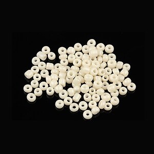 Margele de nisip lucioase 2mm (50g) - cod 145 - alb-crem