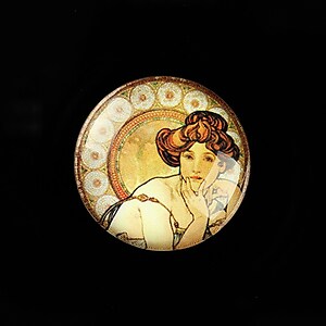 Cabochon sticla 25mm "Mucha" cod 786