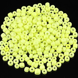 Margele de nisip opace 3mm (50g) - cod 462 - verde lime