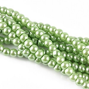 Perle de sticla, sfere 4mm - verde fistic (100 buc.)