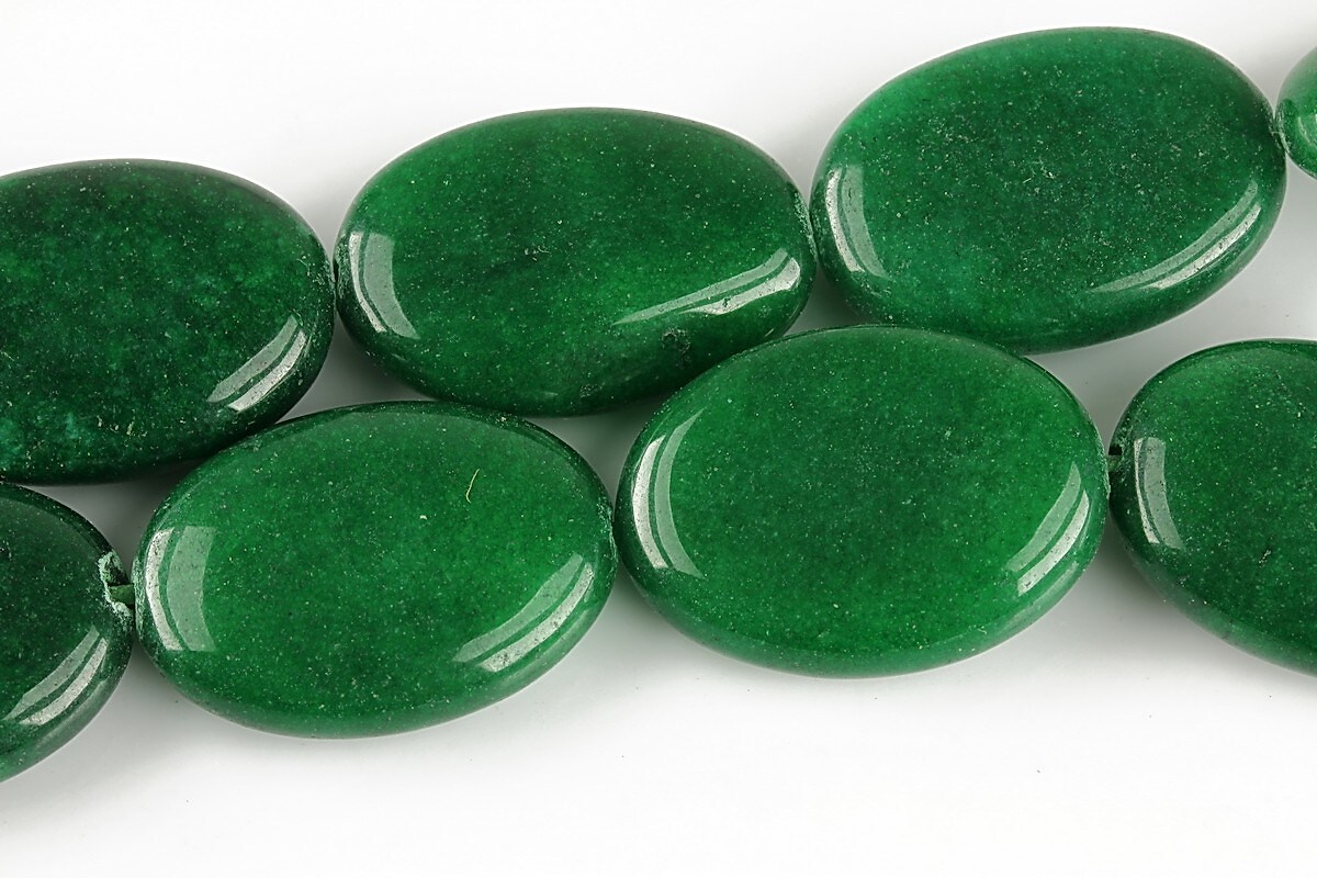 Jad oval 25x18mm - verde inchis