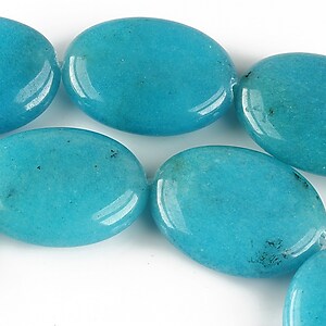 Jad oval 25x18mm - albastru aqua