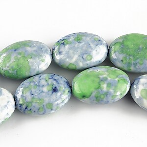 Flower jade oval 18x13mm - albastru - verde