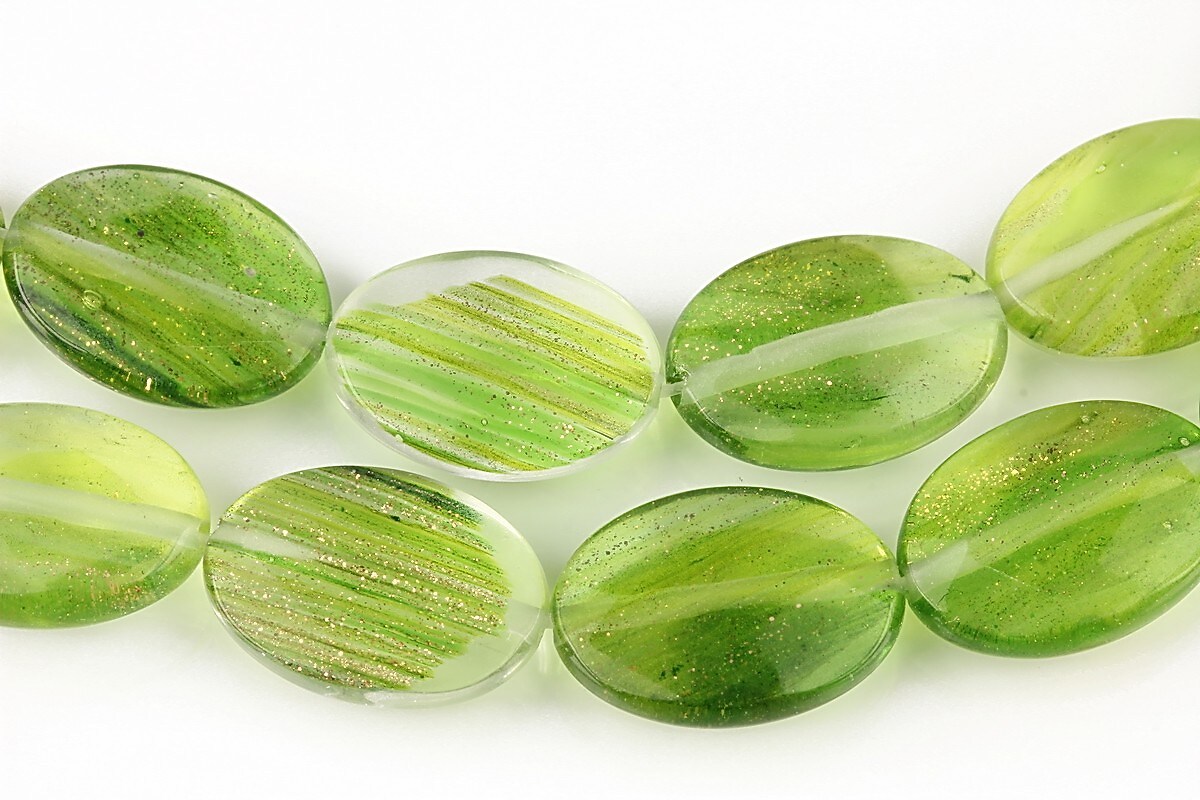 Cuart rutilat fatetat oval 18x13mm - verde