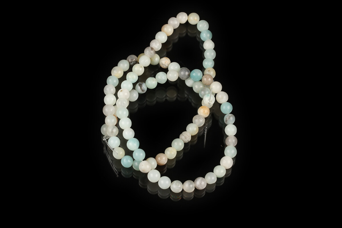 Margele flower amazonite sfere 4mm (sirag)