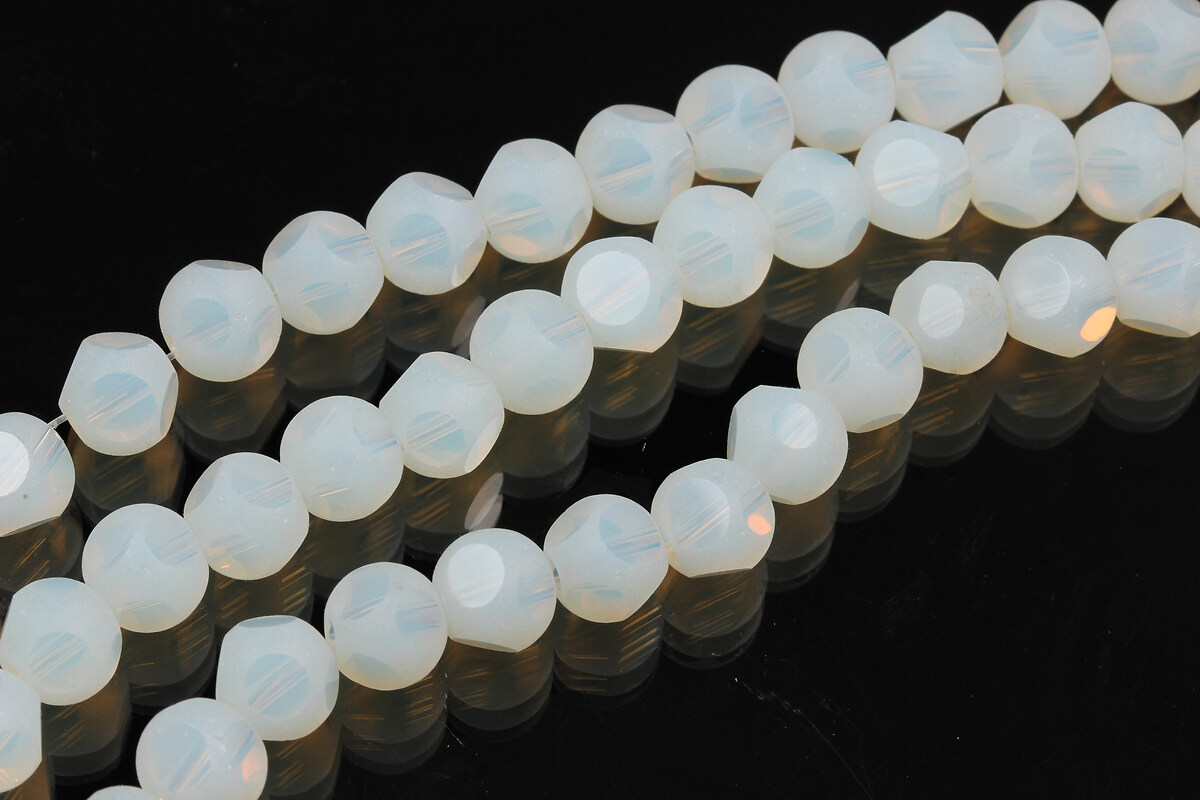 Margele cristal rotund cu 6 fatete 6x5,5mm (sirag) - alb opalescent