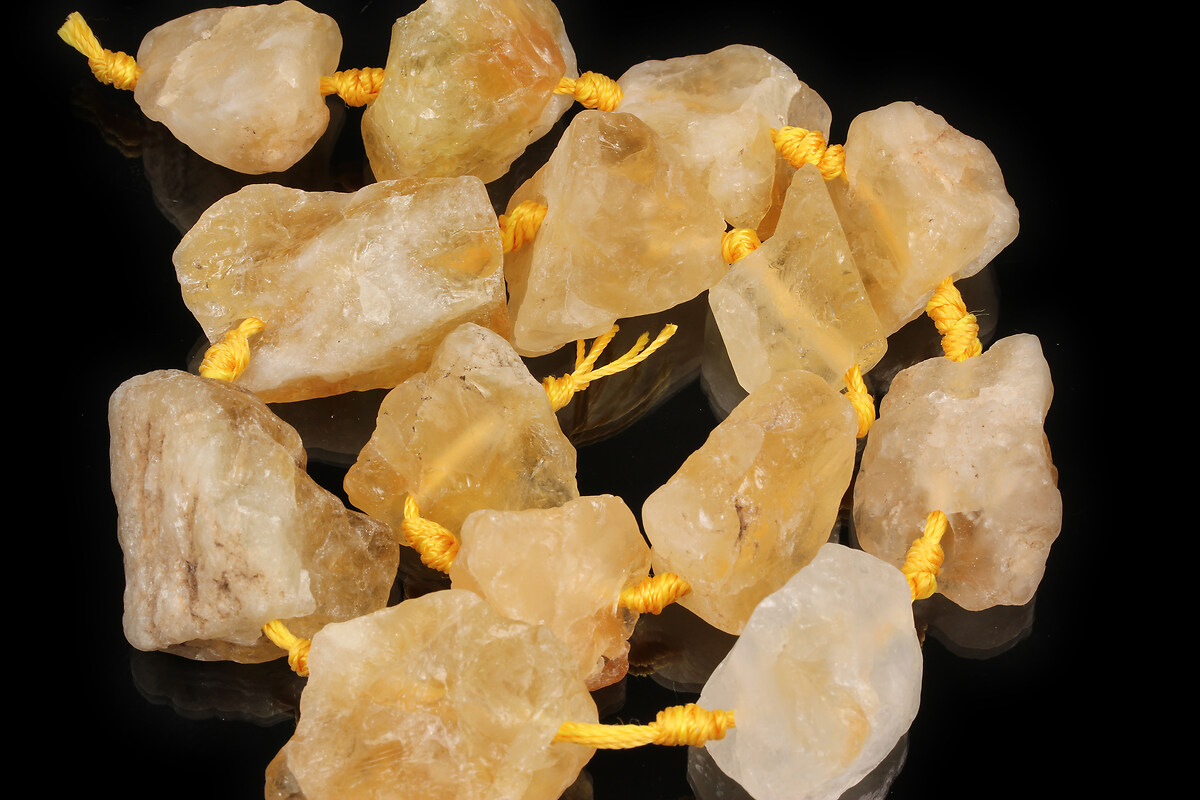 Margele citrine neslefuite nuggets 16~28x9~20mm (sirag)